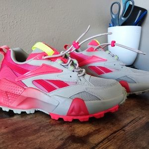 Reebok Aztrek Double Trail Size 6 New